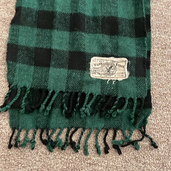 American Eagle Scarf - Picture 2 of 2